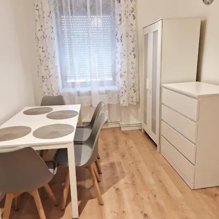 Apartment L30 Neukoelln *