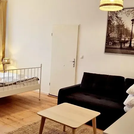 L30 Neukoelln Апартаменты *