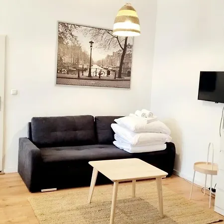 Апартаменты L30 Neukoelln *