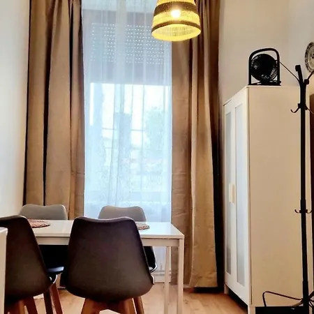 L30 Neukoelln Апартаменты