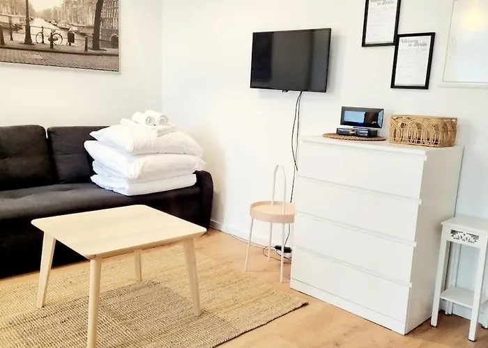 L30 Neukoelln * Berlín